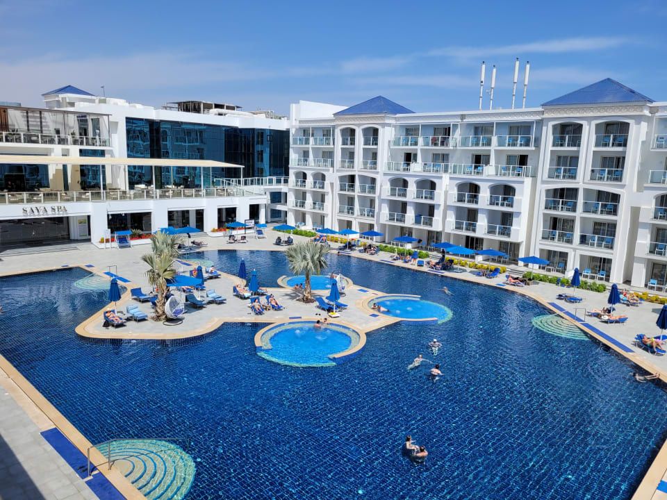 Pool Pickalbatros Blu Spa Resort