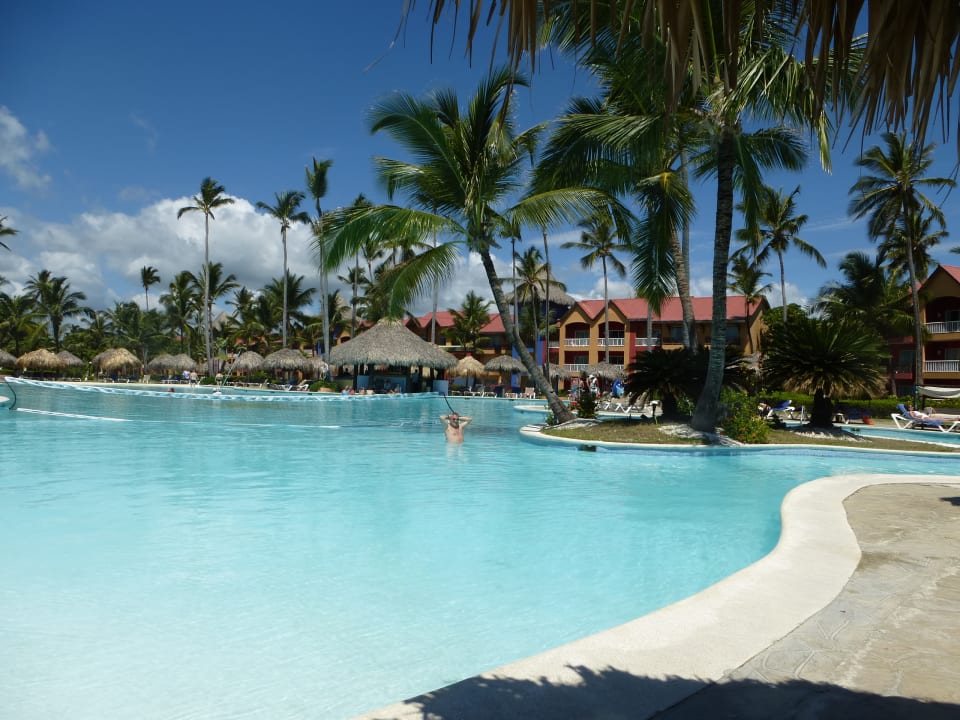 Pool Punta Cana Princess All Suites Resort & Spa