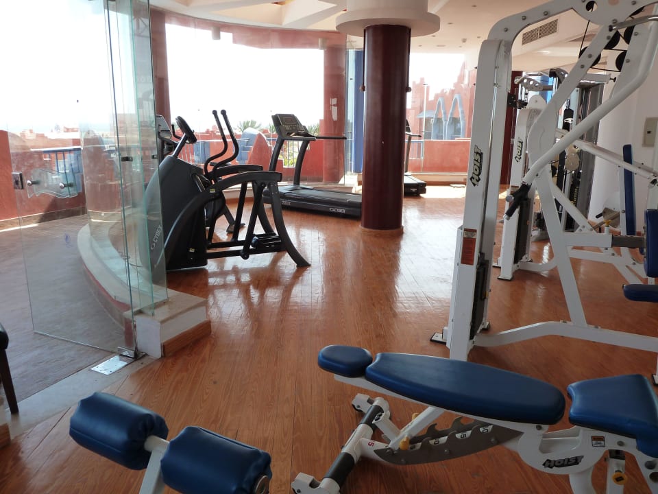 Fitnessraum SUNRISE Cardina Resort