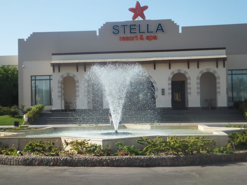 Eingang zu Hotel Stella Beach Resort & Spa Makadi Bay