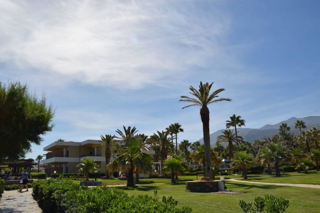 An Strandpromenade Calimera Sirens Beach