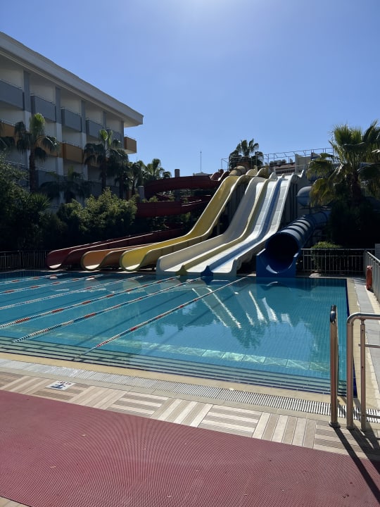 Pool Hane Family Resort