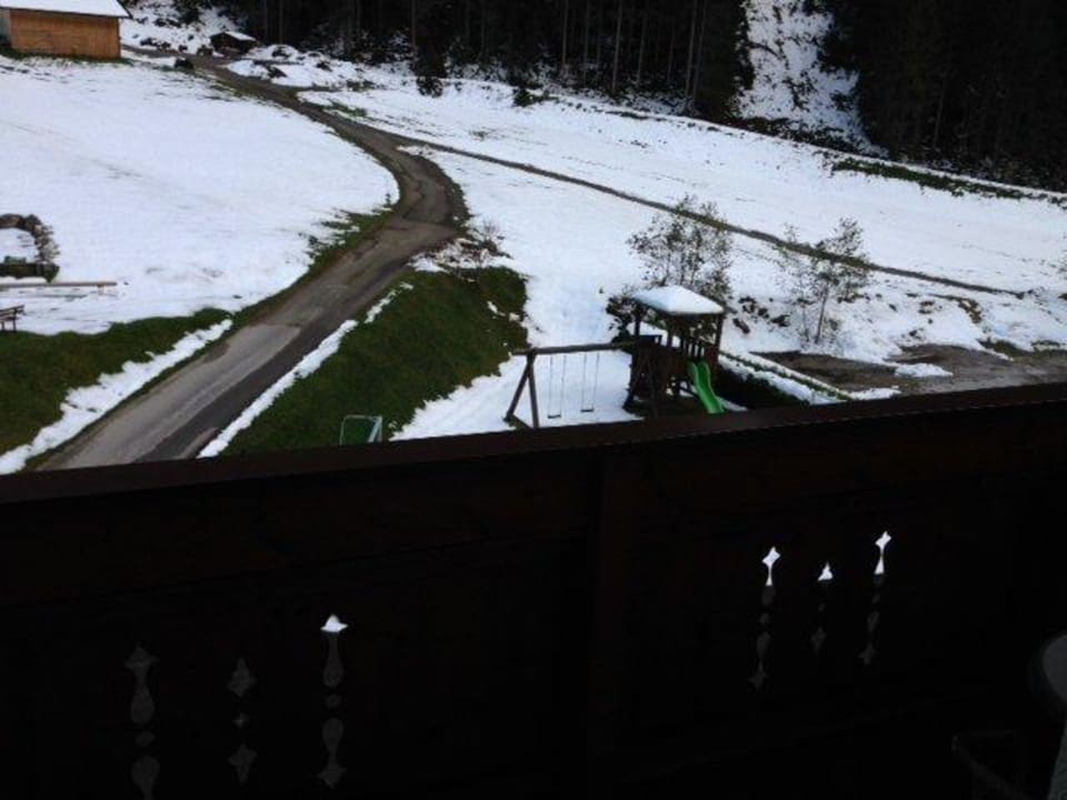 Ausblick zum Kinderplatz Hotel Bergcristall