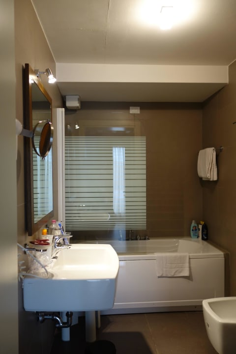 Bad  Zimmer 21 Hotel Al Canal Regio