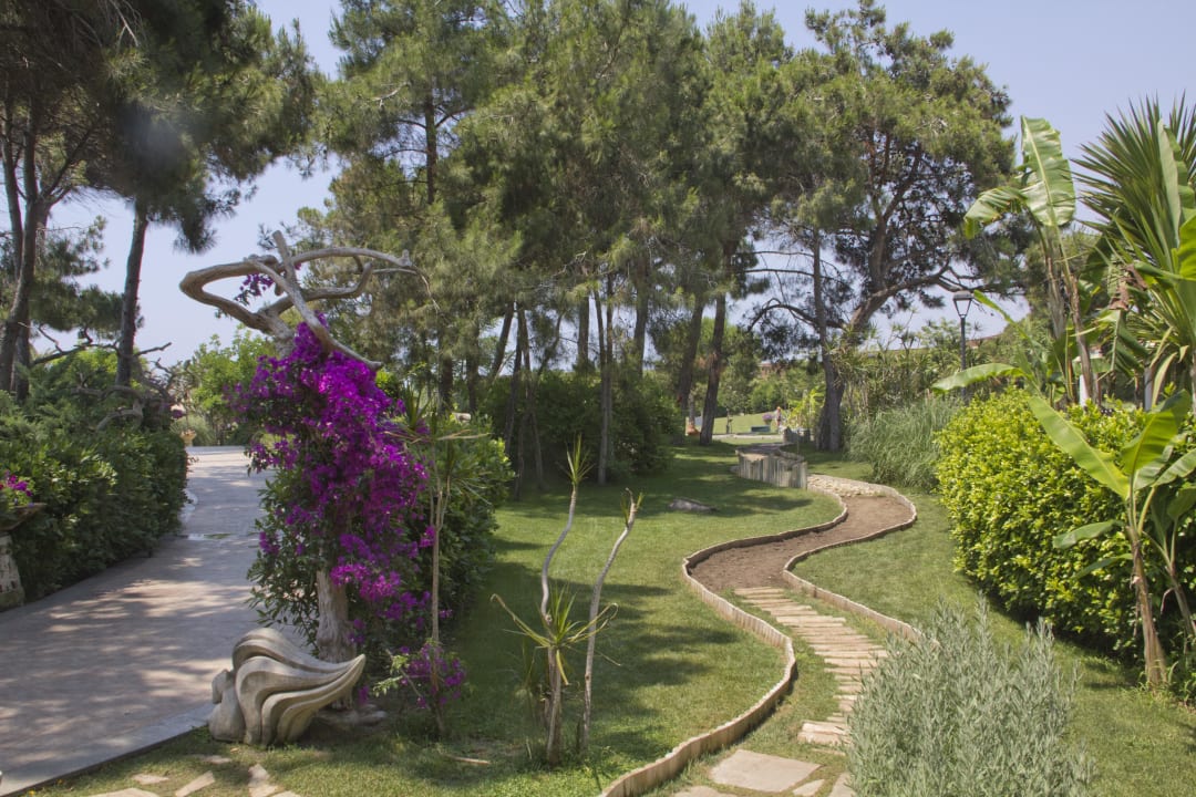 Der "Barfusspfad" Ela Excellence Resort Belek