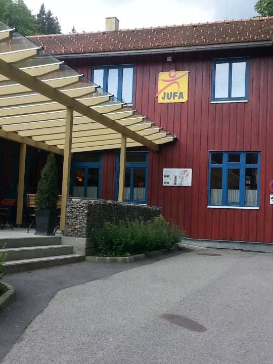 Eingang JUFA Hotel Bruck an der Mur