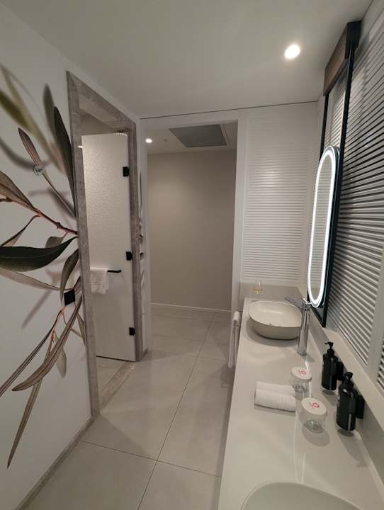 Zimmer Anda Barut Collection