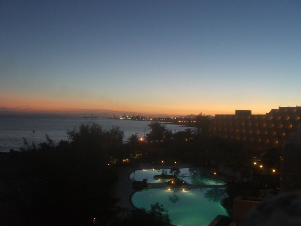 Aussicht vom Balkon 4.Etage Hotel Grand Teguise Playa