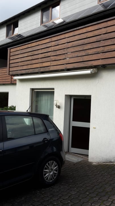 Von Aussen Wiesenberghof