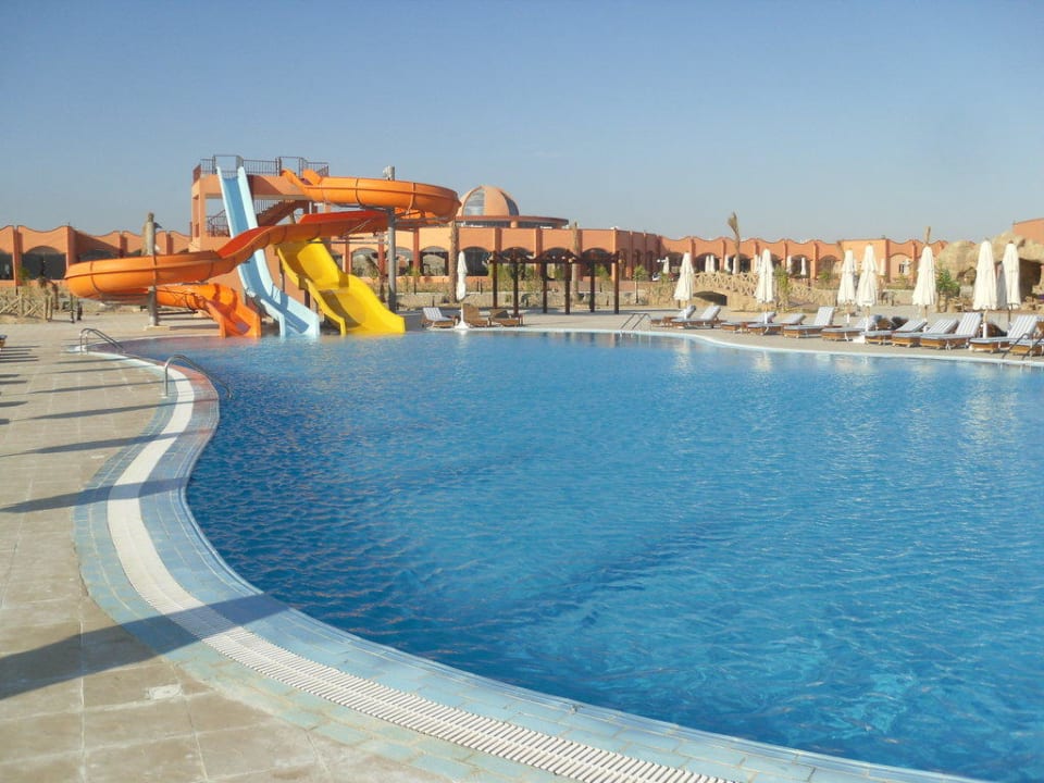 Rutschenpool Three Corners Happy Life Beach Resort