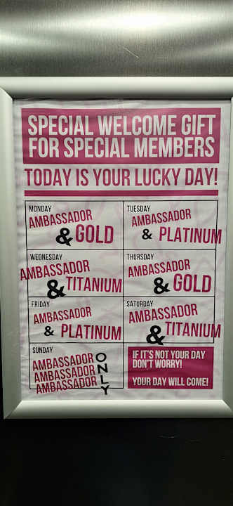 Sonstiges MOXY Frankfurt Airport