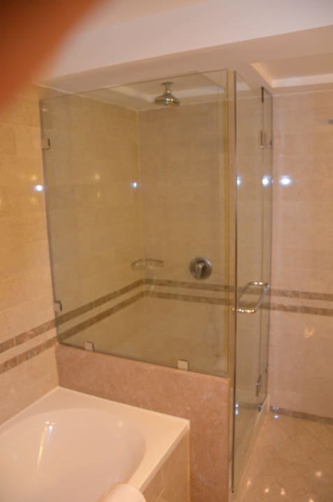 Bad / Dusche Steigenberger ALDAU Beach Hotel