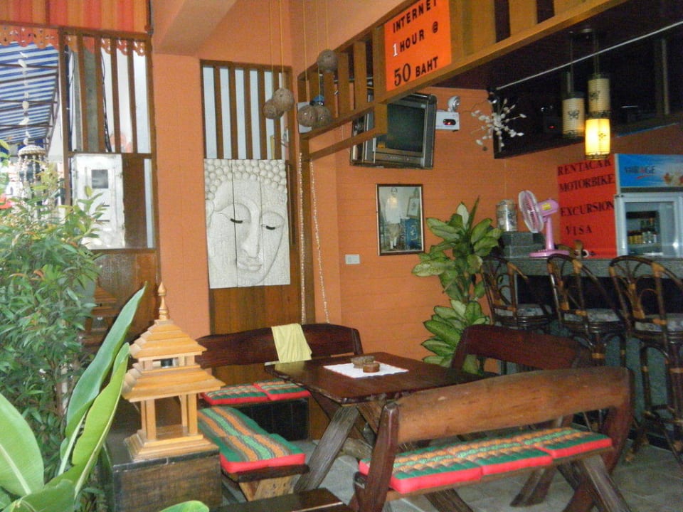 Der gemütliche Stammtisch Guesthouse Baan Wanphen