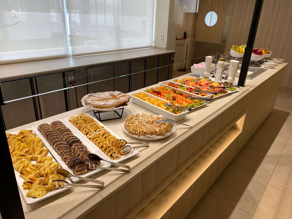 Gastro BQ Belvedere Hotel