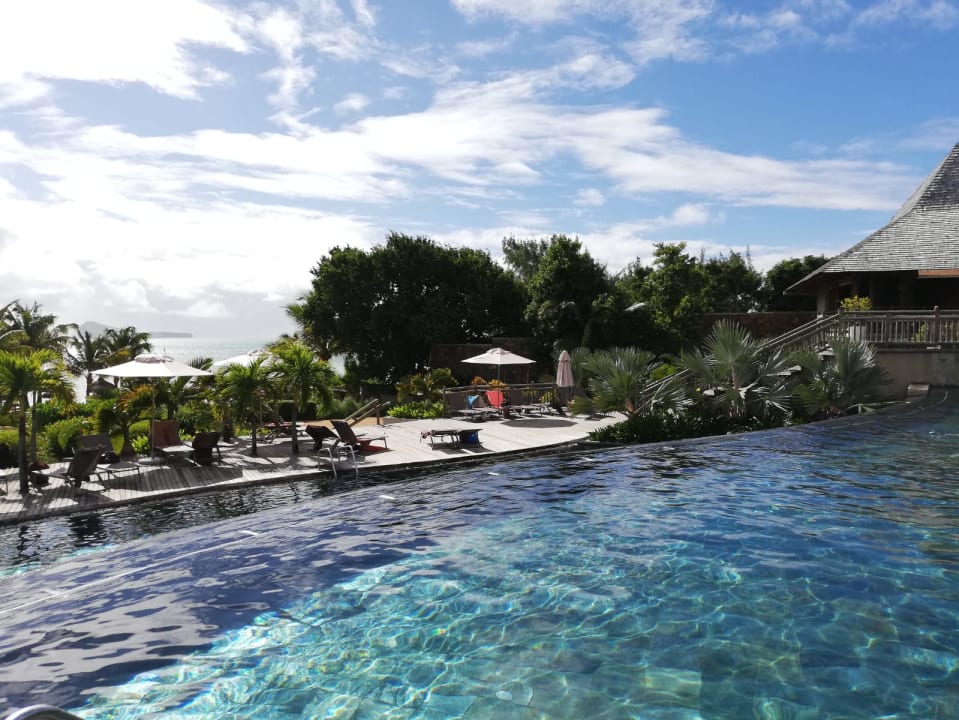 Pool Zilwa Attitude