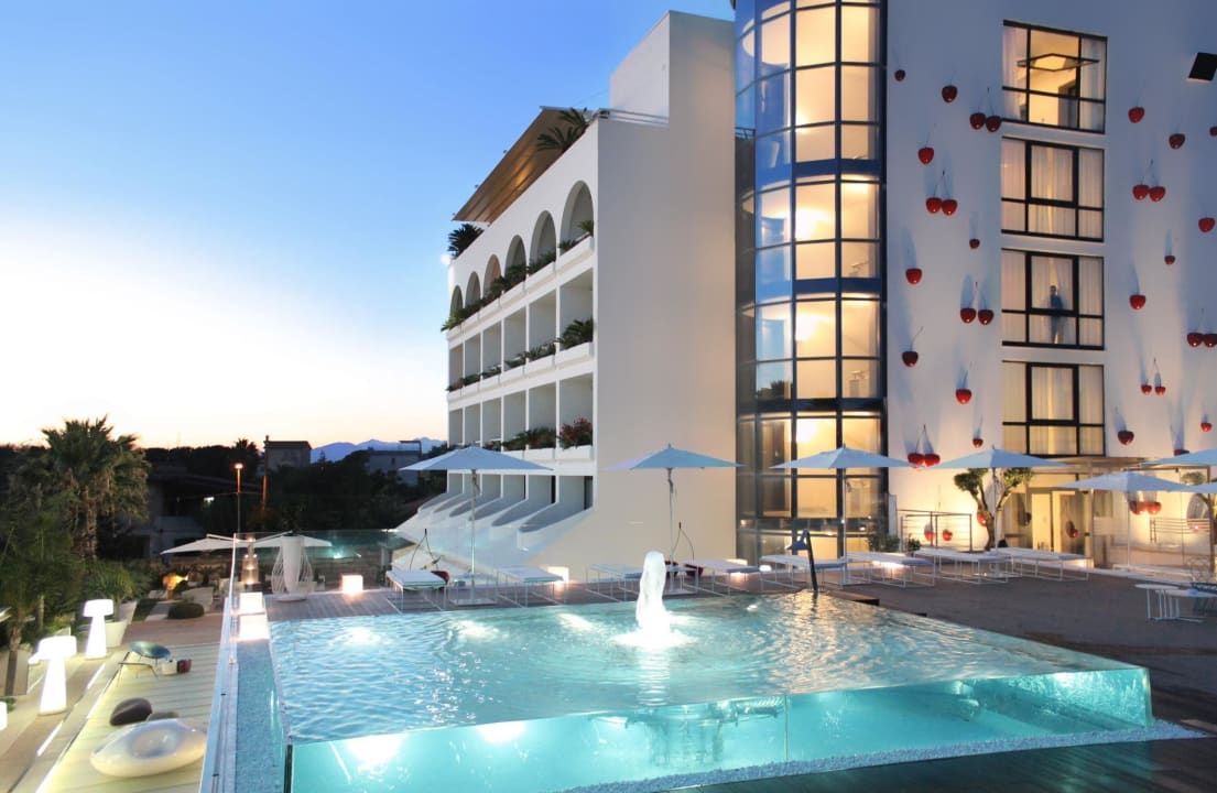 Solarium con Idromassaggio di Acqua riscaldata Mec Paestum Hotel