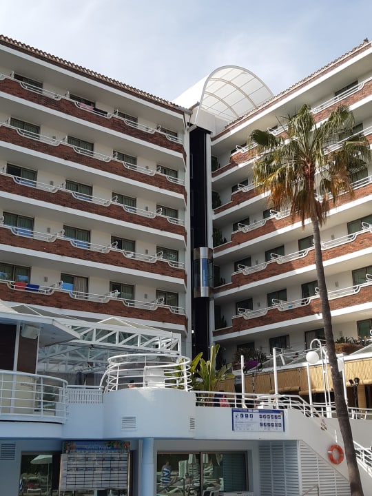 Außenansicht Hotel Indalo Park