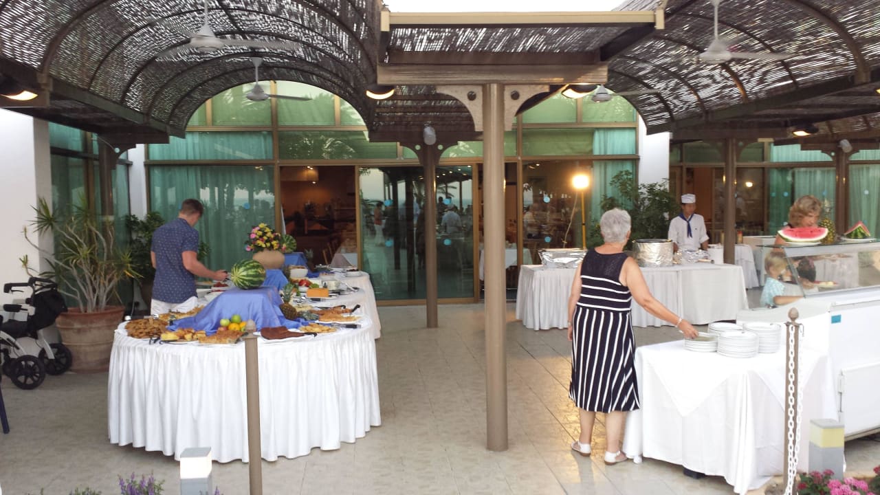 Hotel ''Constantinov Bros Athena Beach'' Constantinou Bros Athena Beach Hotel