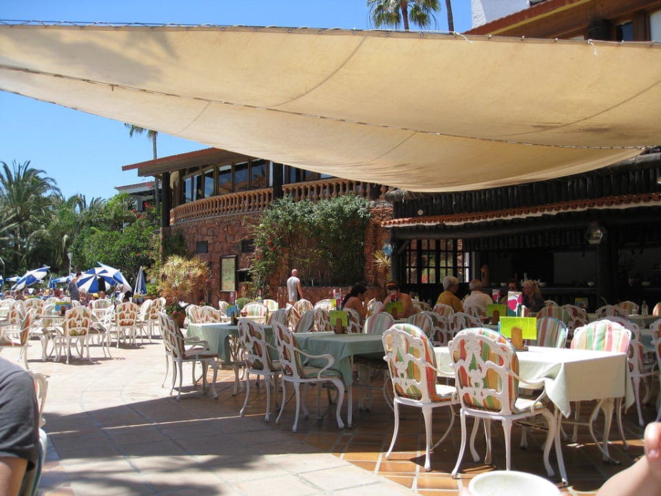 Poolbar Hotel Parque Tropical