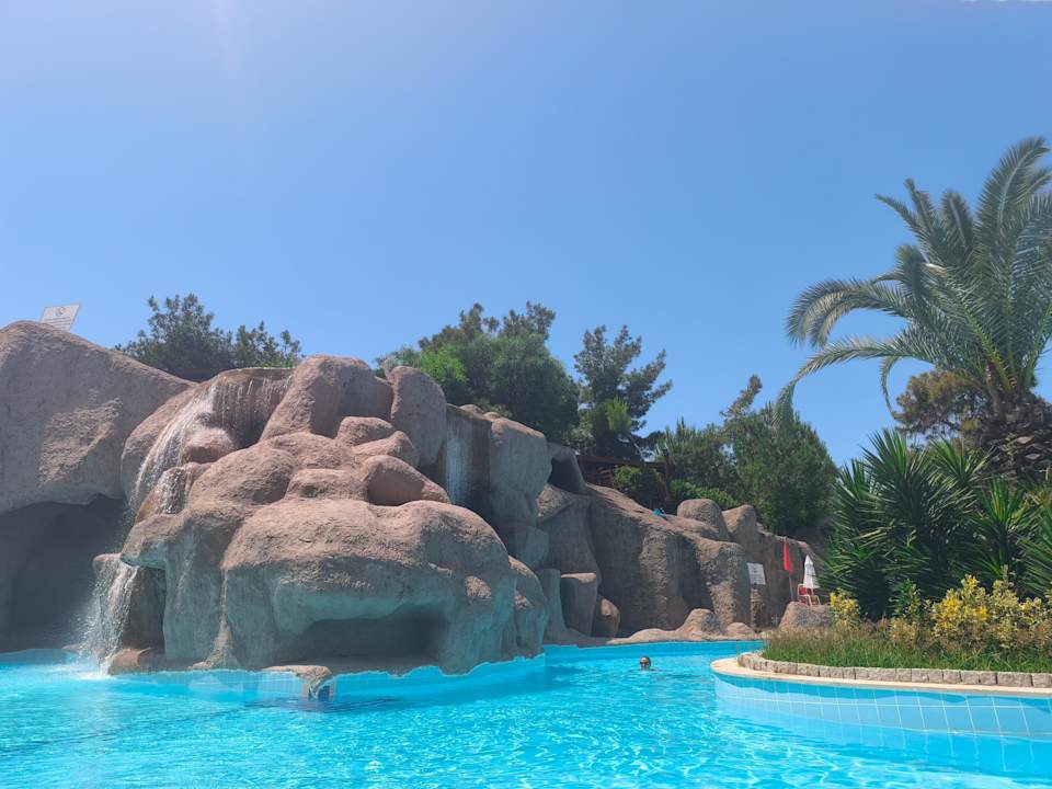Pool Blue Waters Club
