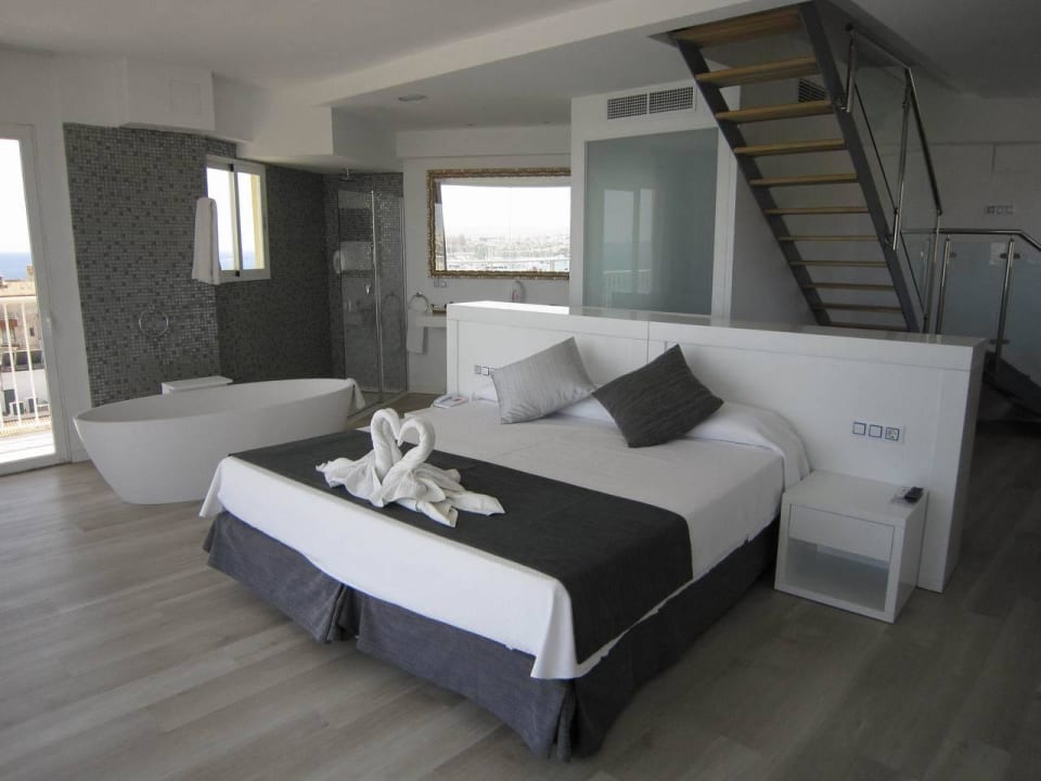 Suite #906 Hotel Amic Horizonte