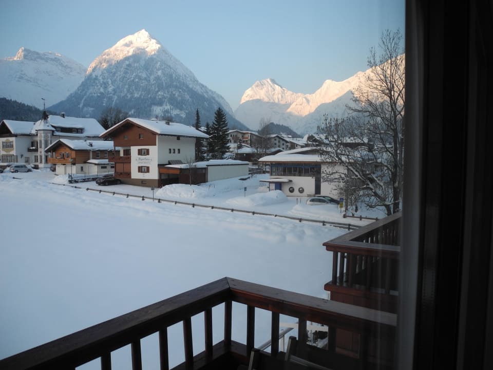 Vom Hotel Blick-Karwenteltäler Verwöhnhotel Kristall