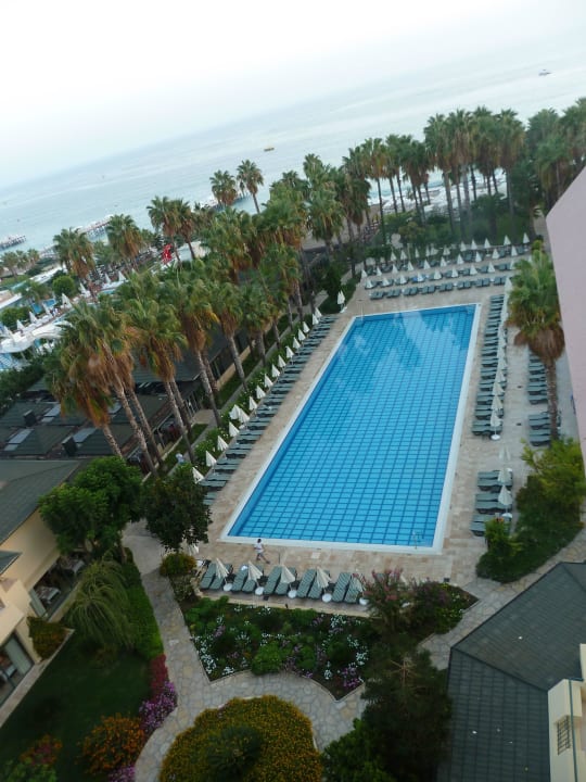 Blick vom Balkon Hotel Meryan