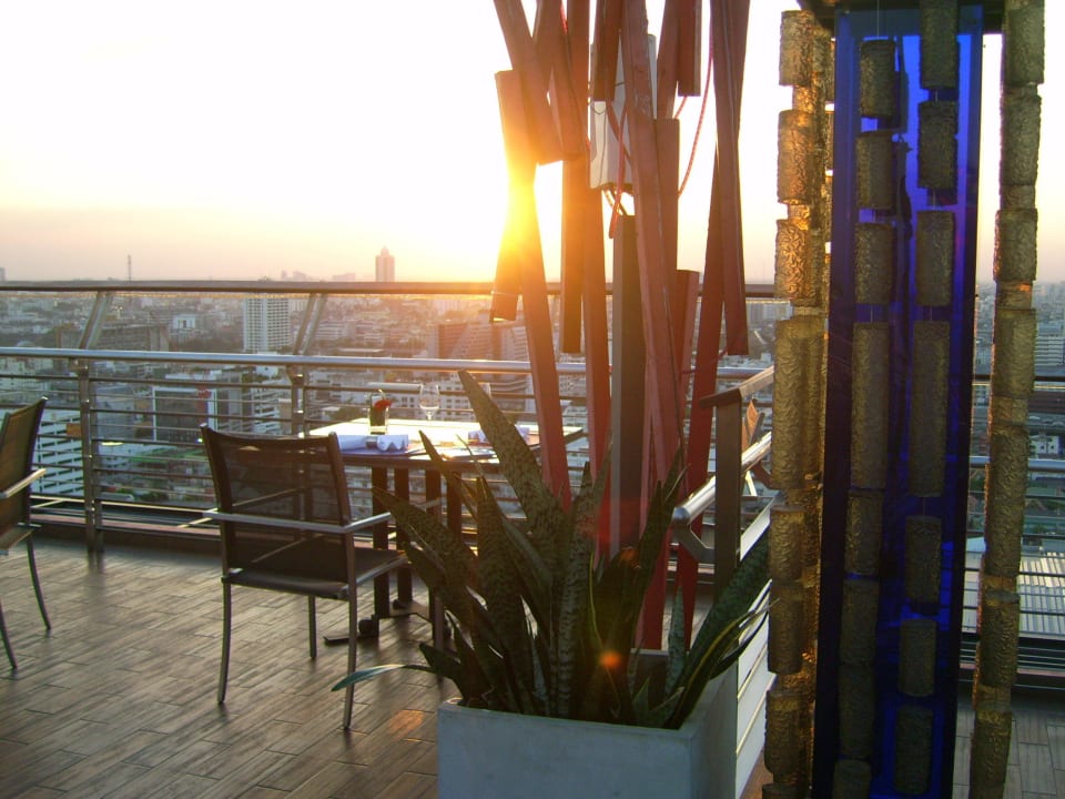 Dachterrasse mit Sonnenuntergang Siam@Siam Design Hotel Bangkok