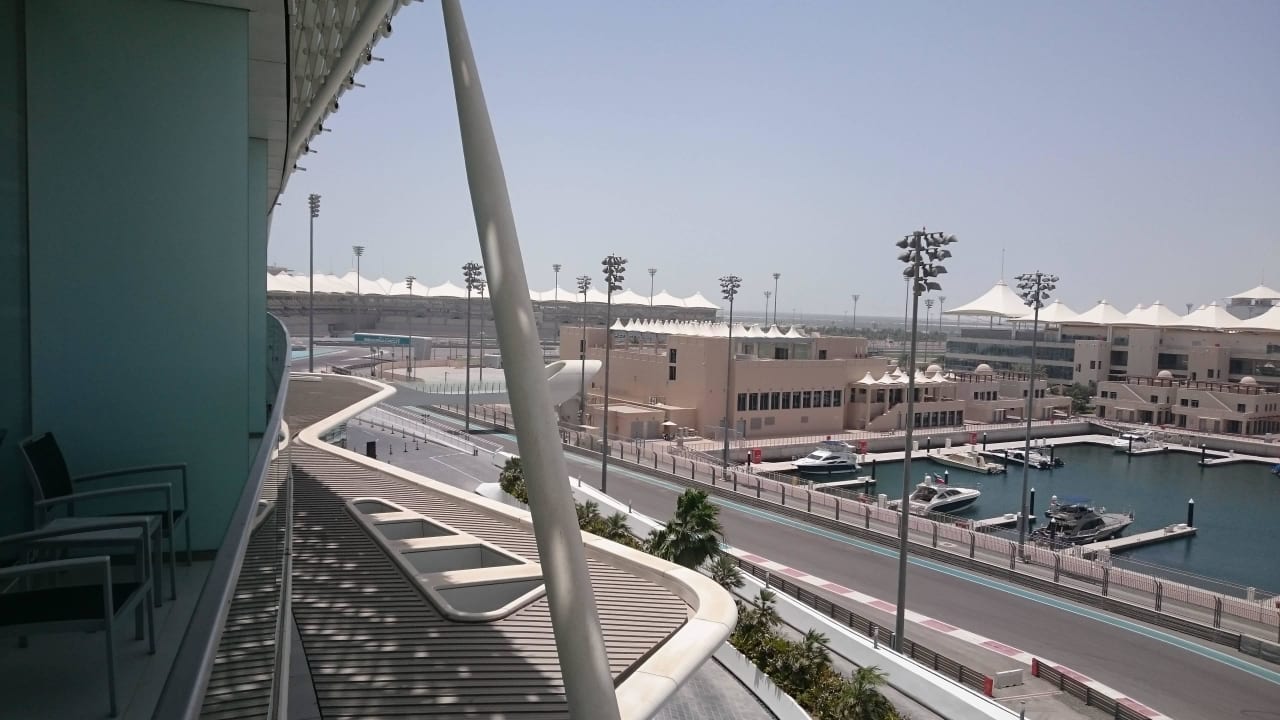 Von Zimmer W Abu Dhabi - Yas Island