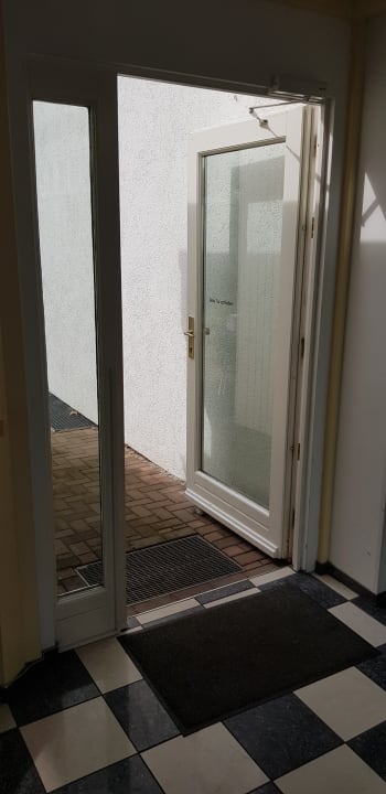 Außenansicht R&R Hotel Strandallee