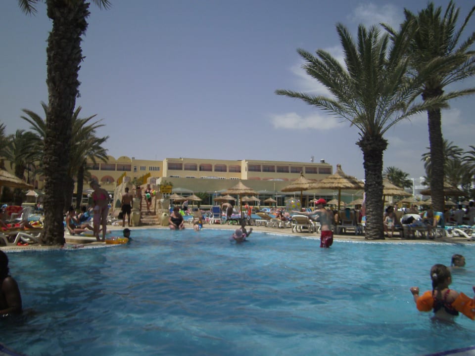 Der Hauptpool Houda Golf & Beach Club