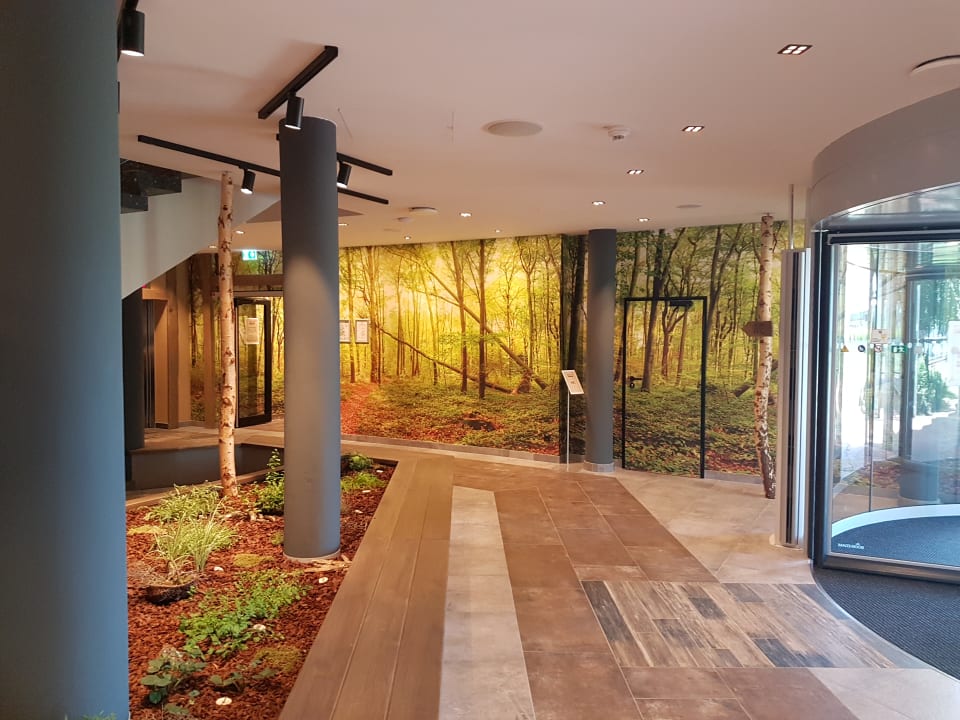 Lobby Ostseehotel Midgard in Damp