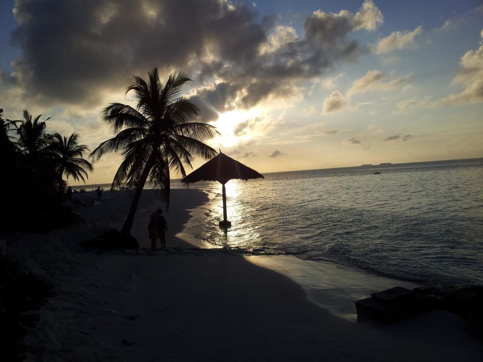 Strand Thulhagiri Island Resort