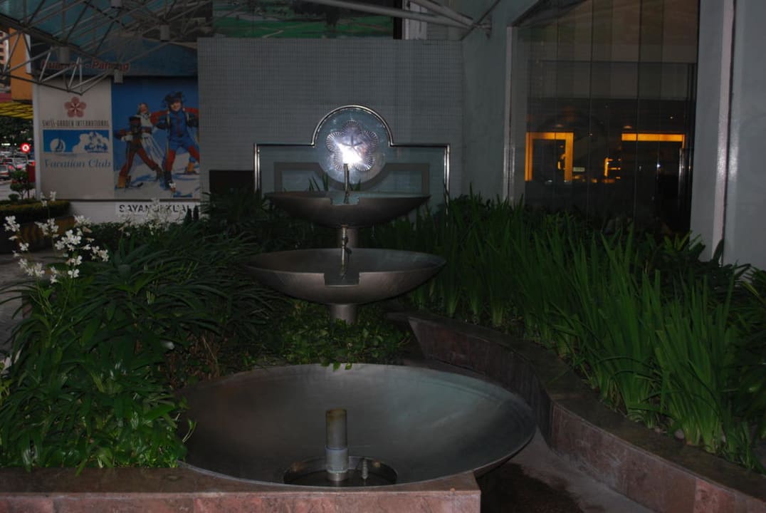 Hoteleingang Swiss-Garden Hotel Kuala Lumpur