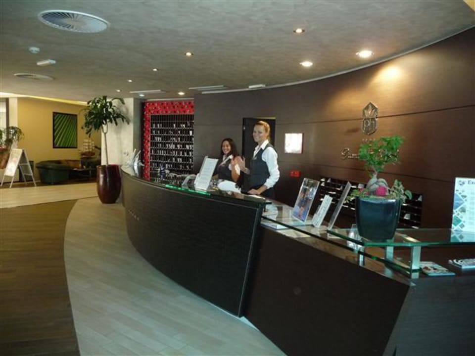 Lobby Grand Hotel Park