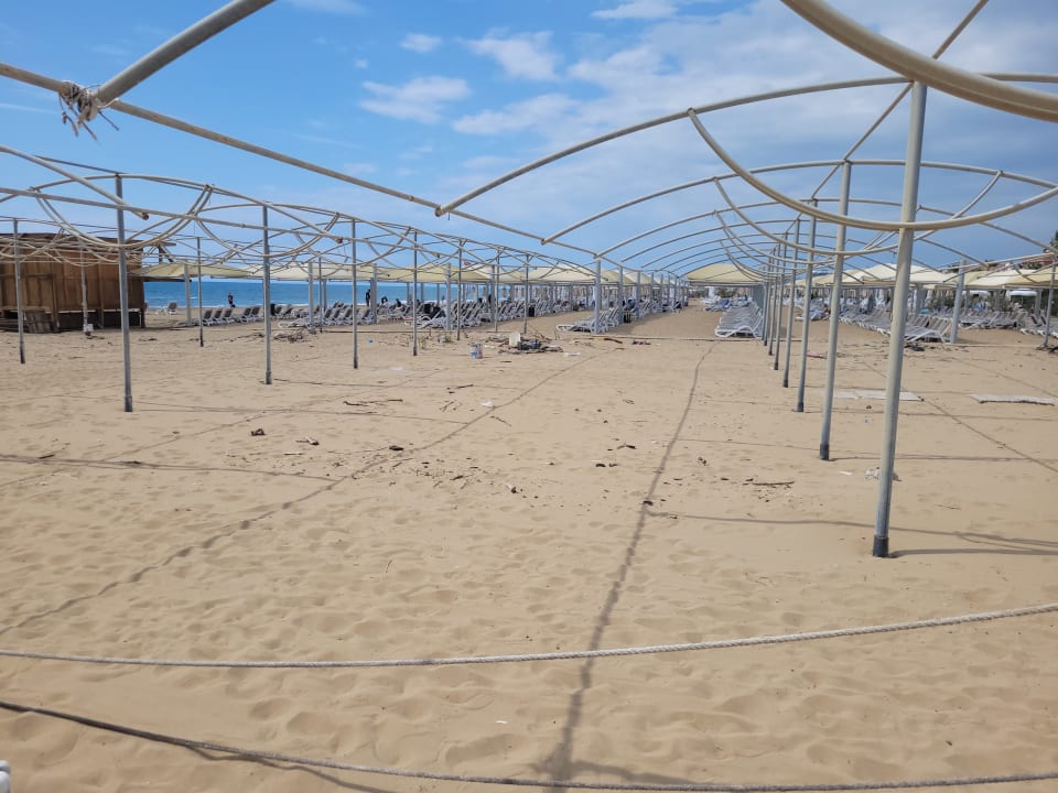 Strand Castival Hotel