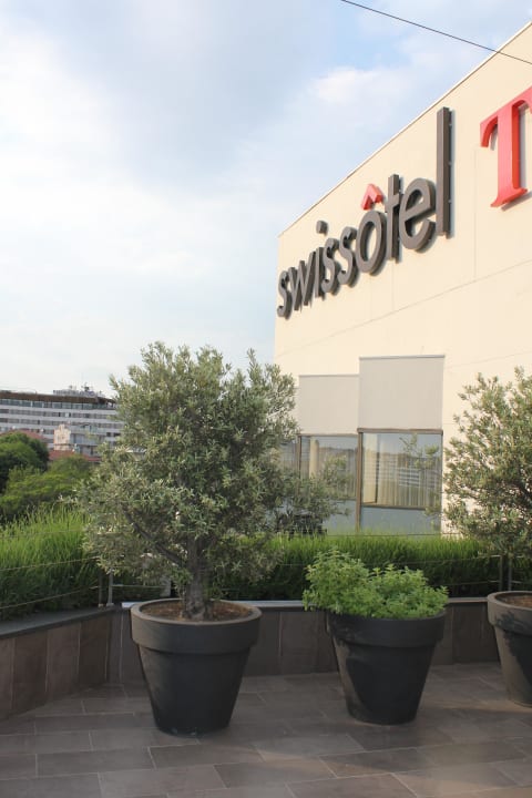 Schriftzug Hotel Swissôtel The Bosphorus