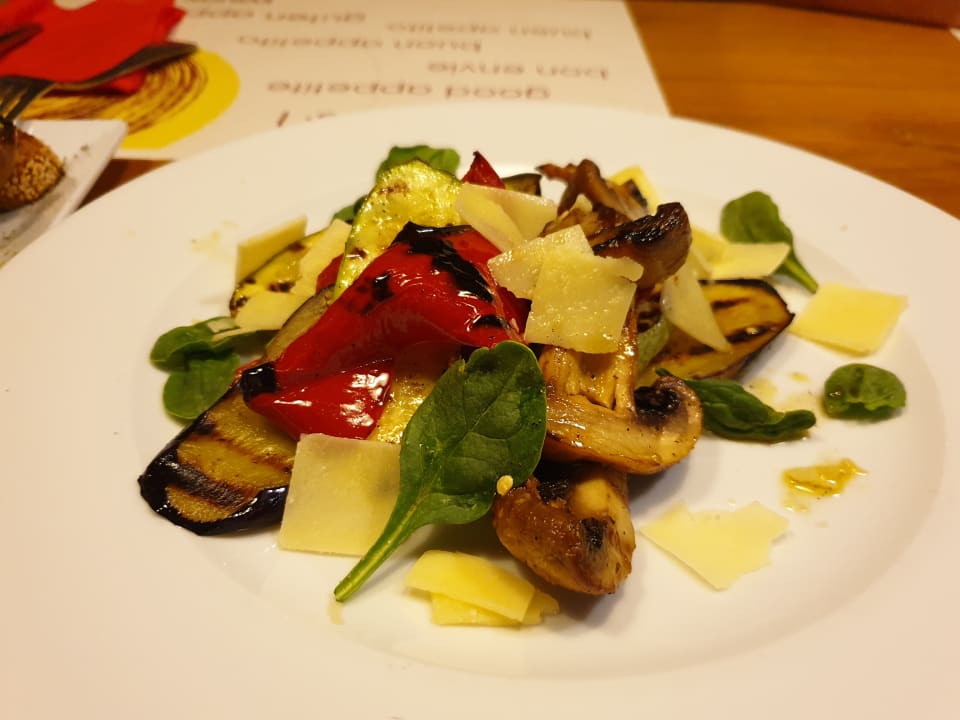 Gastro Evilion Sea & Sun Hotel