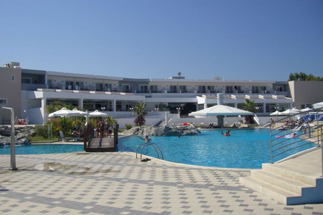 Hauptgebäude Atlantica Marmari Palace