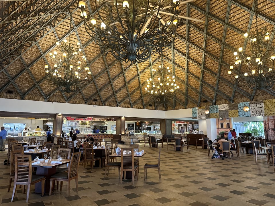 Gastro Dreams La Romana Resort & Spa