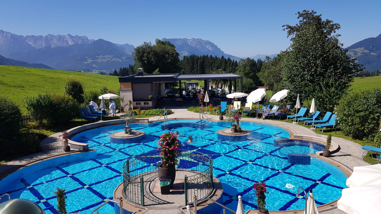 Pool Wohlfühlresort Peternhof
