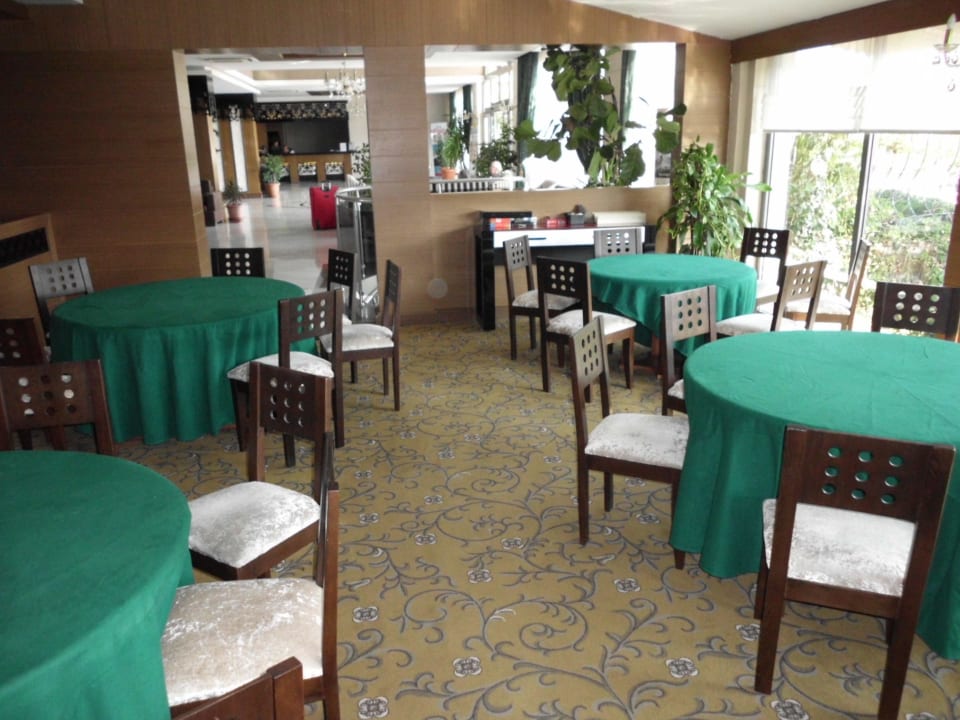 Spielbereich in der Lobby Seaden Corolla Hotel