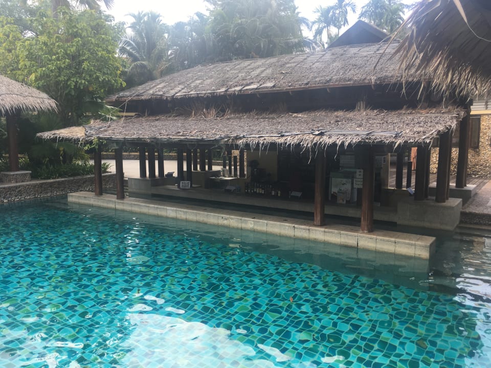 Pool Centara Koh Chang Tropicana Resort