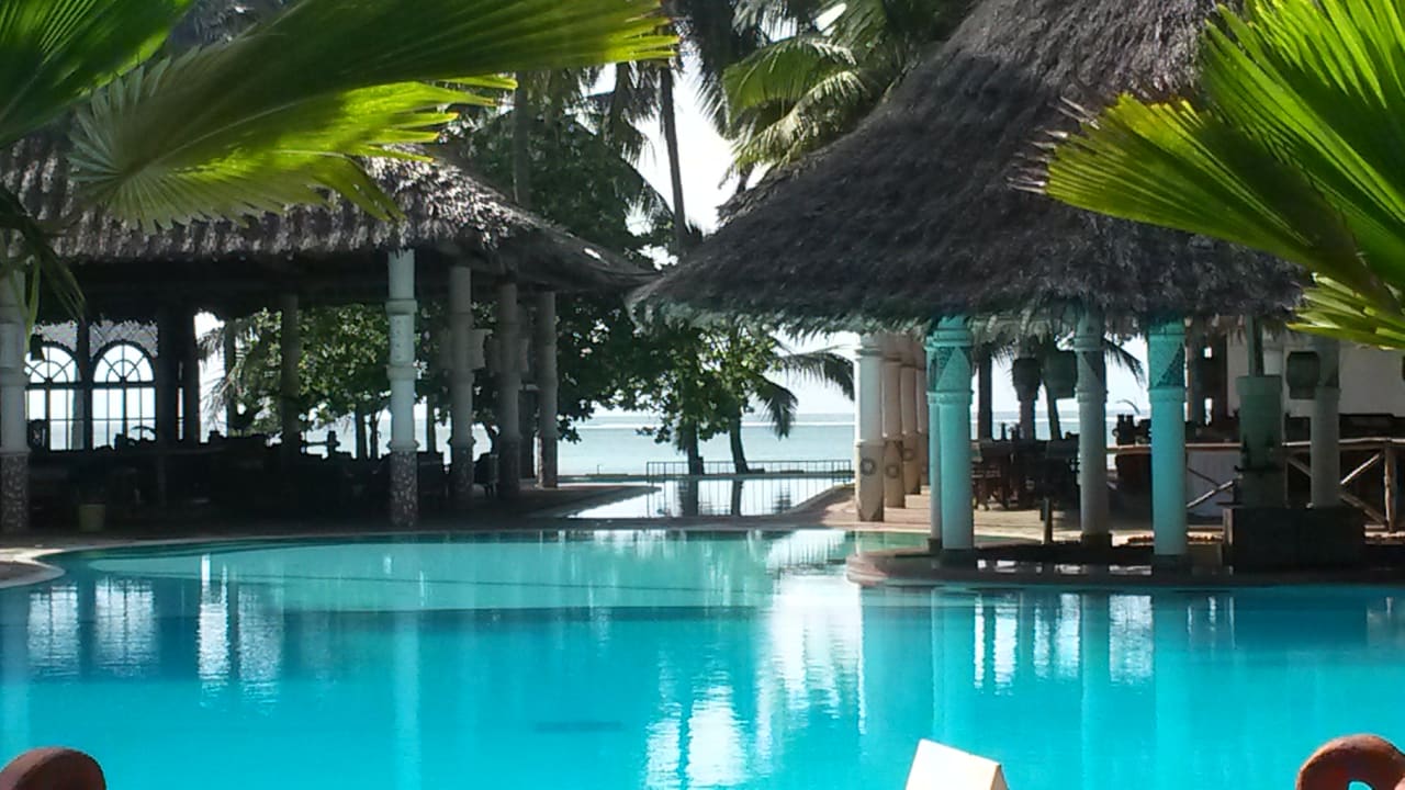 Pool Neptune Paradise Beach Resort & Spa