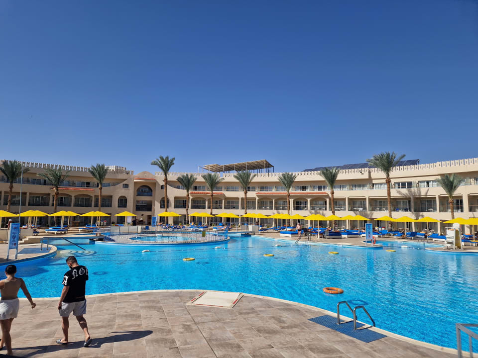 Pool Pickalbatros Royal Moderna Resort-Sharm El Sheikh
