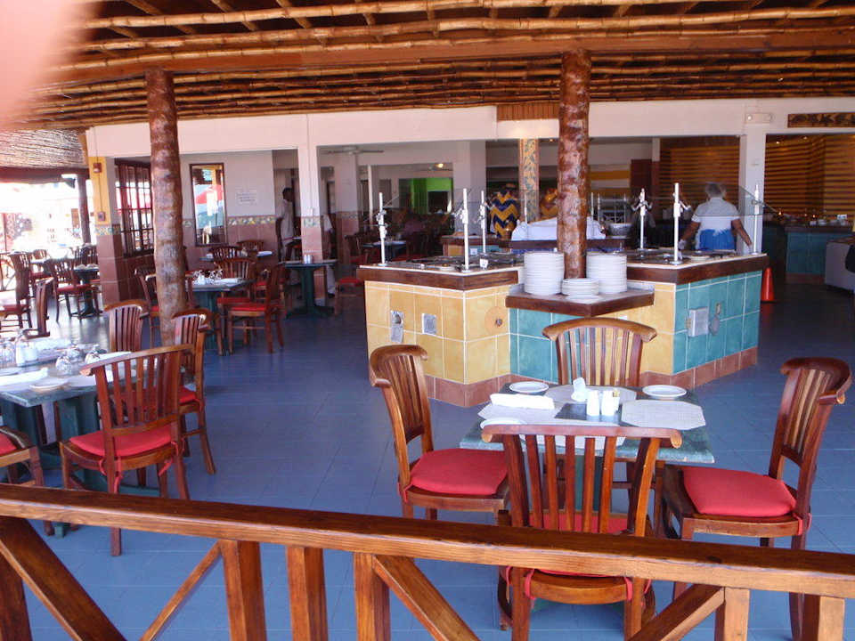 Speiseraum / Buffet Grand Muthu Club Caribbean Runaway Bay