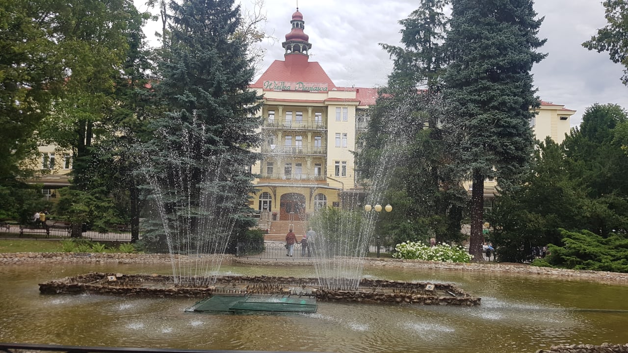Außenansicht Kurhotel Wielka Pieniawa