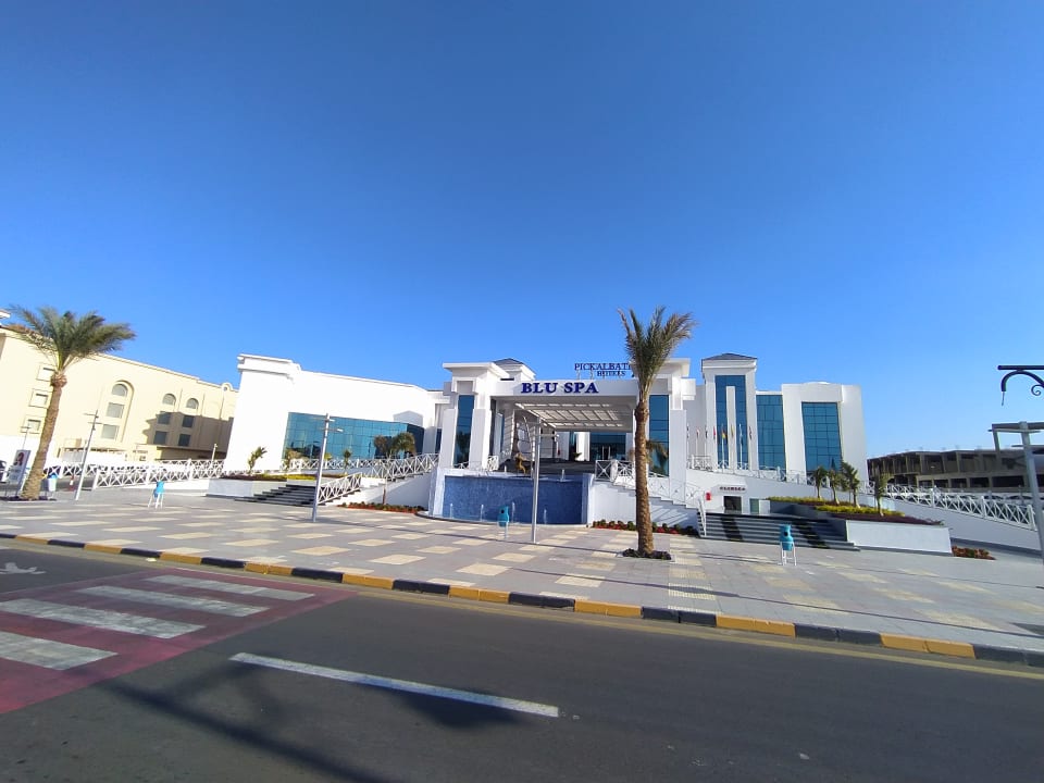 Außenansicht Pickalbatros Blu Spa Resort