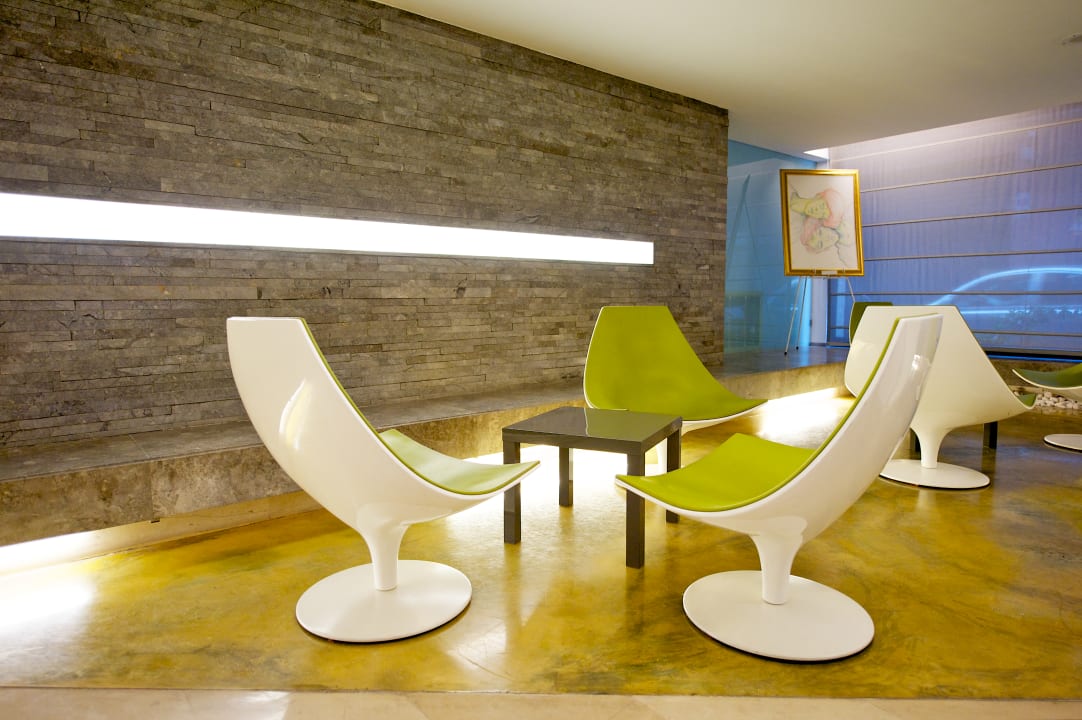 Lobby Hotel Mercure Palermo Centro