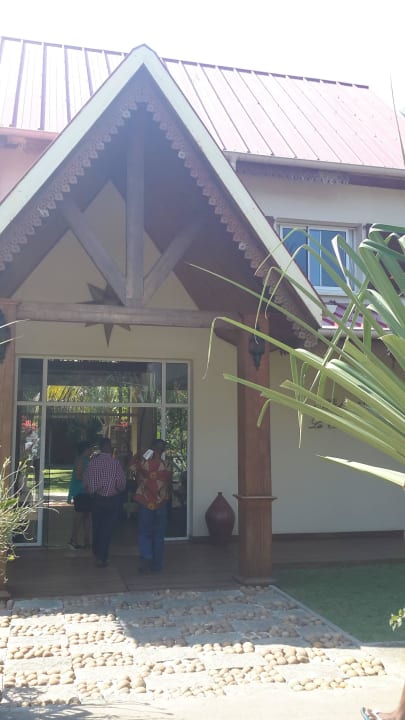 Zimmer und garten Hotel La Croix Du Sud